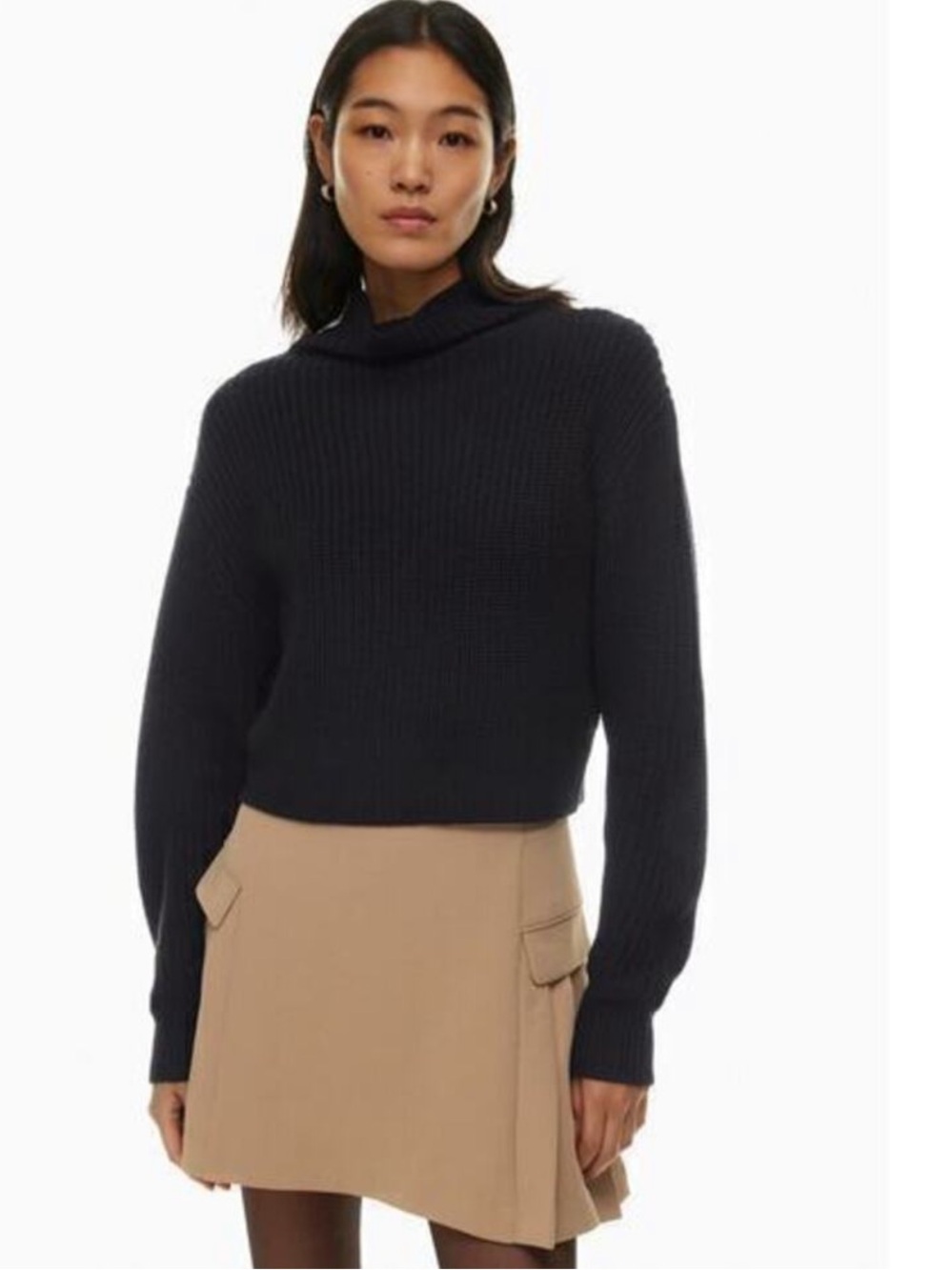 ARITZIA WILFRED Merino Wool Ribbed Crop Ribbed Turtleneck Black Sweater, Large